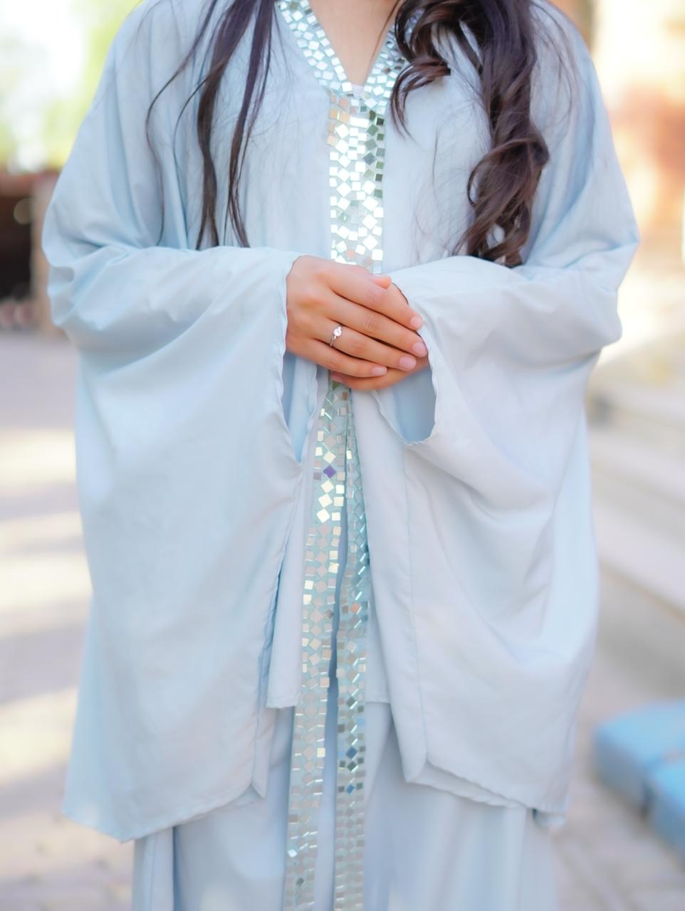 Silk kaftan with long skirt